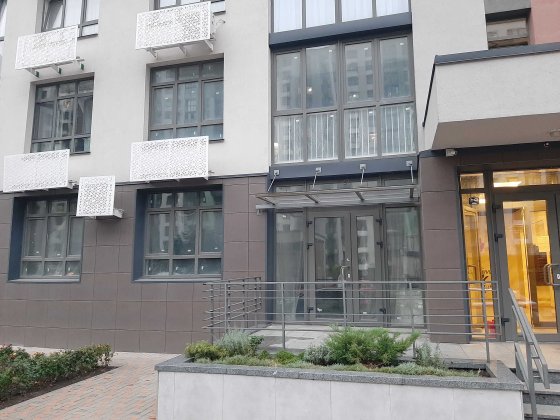 Продаж нежитлового приміщення в ЖК «Місто Квітів» (знижено вартість!) Киев