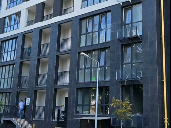 Модерн/6 Фонтана, Фасадный офис закрытого типа 73 кв.м. Двухсторонний Одеса