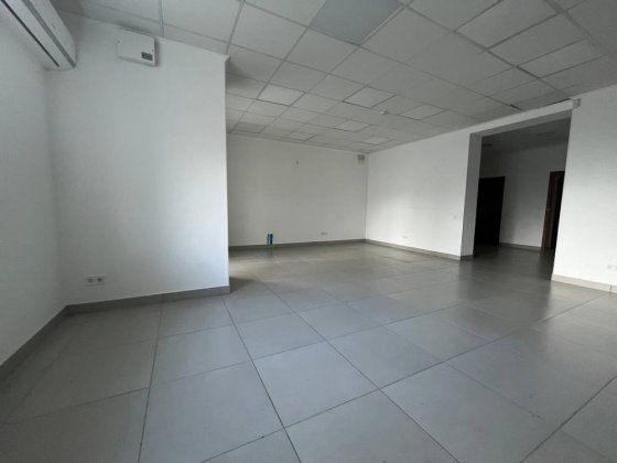 Продажа нежилого помещения 125 м², проспект Победы Харків