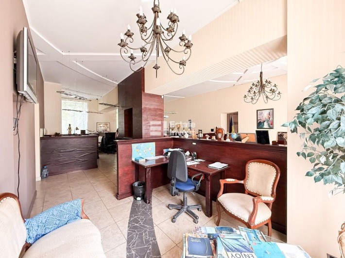 Продам приміщення на вул. Євгенія Єніна (Бакуліна), 1 - фото 1