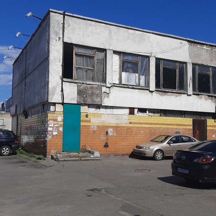 Нежитлові приміщення 379.8 м2, Київ, просп. Литовський, 4 - фото 1