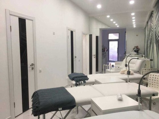 Продаж комерційної нерухомості м. Львів вул. Балабана , 1 пов. фасад Львів