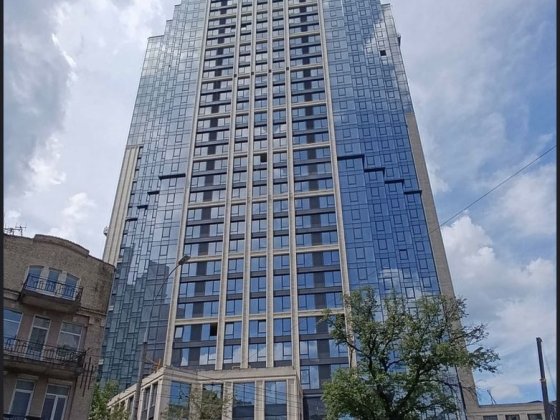 Нежиле приміщення 4722 м2 в центрі, новий будинок, A136 Киев