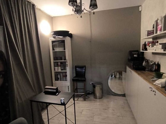 Продам  фасадное помещение в Центре. Пушкинская . Салон красоты. Одесса