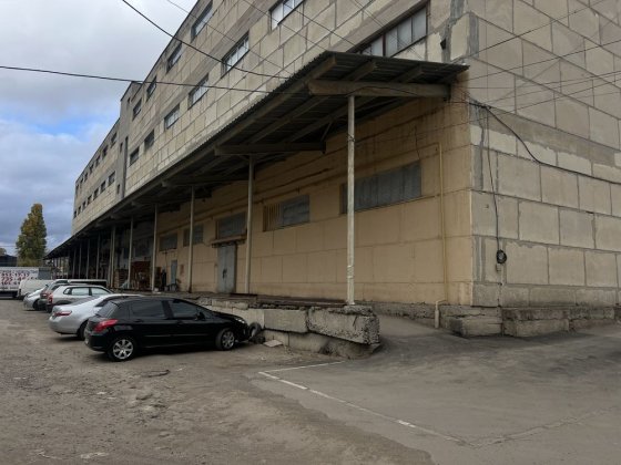 Продаж капітального складу в центрі міста Одесса