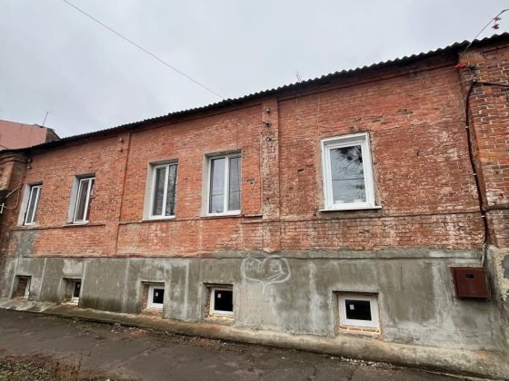 Помещение цоколь 250м ул.Карповская центр ЮЖД П. Шлях рядом метро Харків