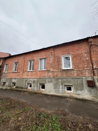 Помещение цоколь 250м ул.Карповская центр ЮЖД П. Шлях рядом метро - фото 1