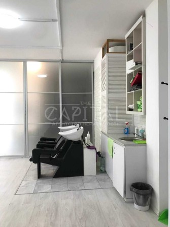 Салон краси з власною видовою терасою - фото 1