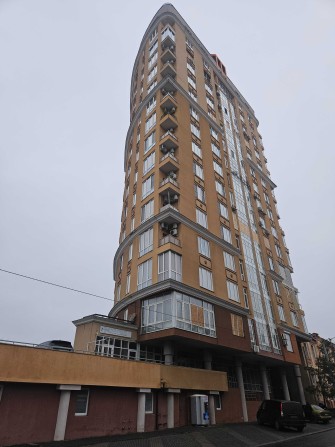 продам, сдам в аренду, сдам по суточно , ком помещение  170м2 на 1 эт. - фото 1