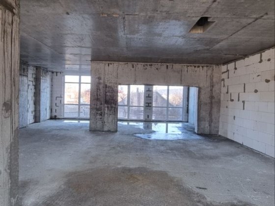 Продажа коммерческого помещения Фасад на Небесной Сотни Рассрочка АШ Одеса