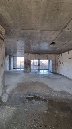 Продажа коммерческого помещения Фасад на Небесной Сотни Рассрочка АШ - фото 1