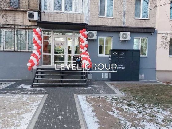 Продаж приміщення з новим ремонтом.ФАСАД. Ринок Борщагівка. вул.Зодчих Київ