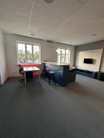 Продаж офісу 62м2, метро Сирець - фото 1