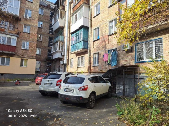 Продажа нежилого помещения Щербаковского 72 Нивки - фото 1