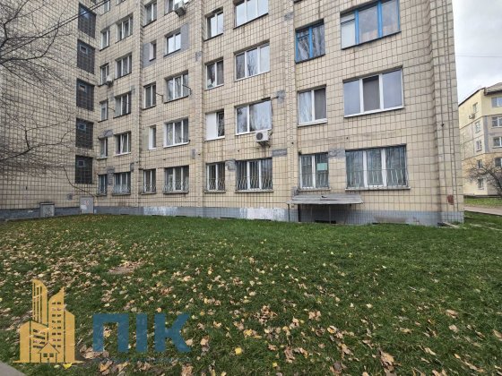 Без%! Приміщення 215 м2, Комфорт Таун, висока стеля, вул. Калунаська Киев