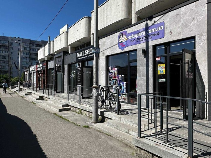 Продається приміщення з орендарем 89м2 - фото 1