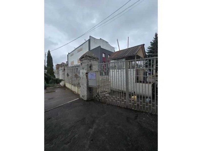 Нежитлові будівлі 365 кв. м, вул. Автогенна, 10 - фото 1