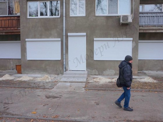 Гарне приміщення з кабінетами  недалеко від метро продаж Харків Харків