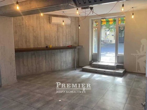 Топовий фасад у Центрі міста! 30 кВт, витяжка та активний трафік Одесса