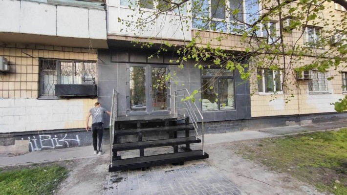 Продам приміщення гарна локація - фото 1