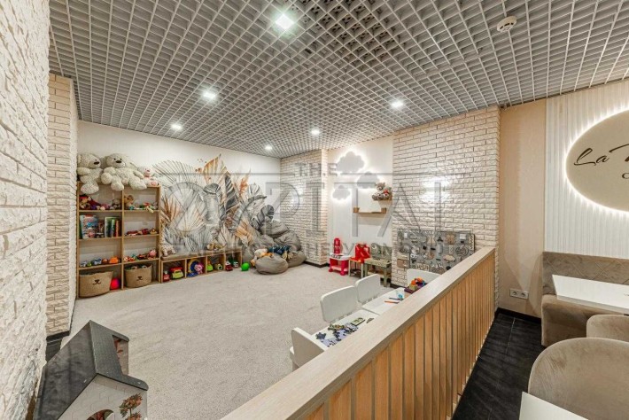 Продажа коммерческого помещения / с ремонтом / 175 м2 / ЖК Лико град - фото 1