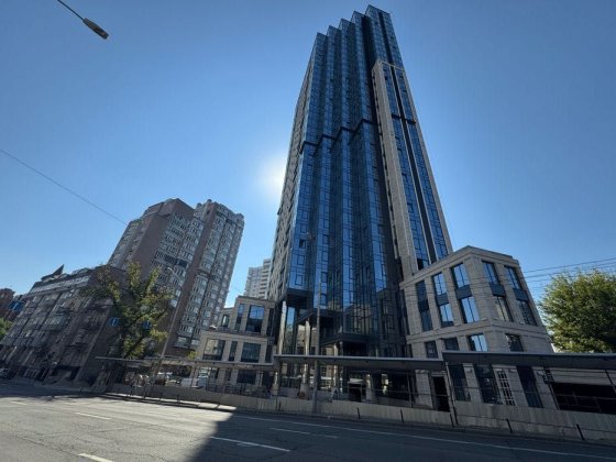 ‼️Продаж офісного приміщення 4700м2 на Антоновича в ЖК А136‼️ Киев