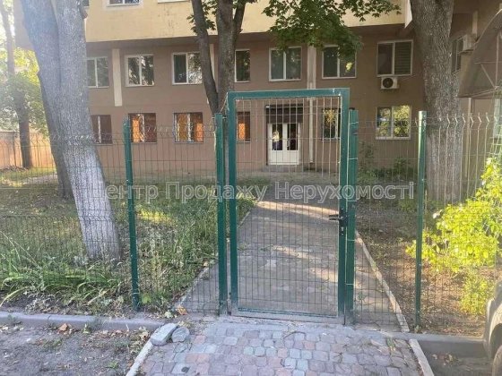 Продам приміщення на ХТЗ Харьков