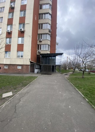 Продам помещение, фасад, н/ф, 50м2, Кадетский Гай 3 - фото 1