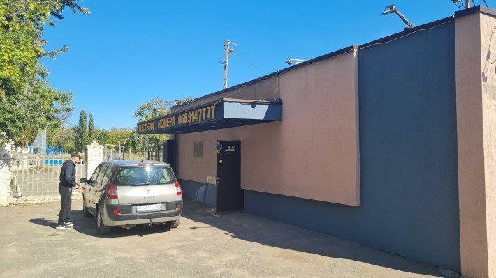 Продажа под спорткомплекс или медцентр - район ХТЗ, ул. 12 Апреля - фото 1