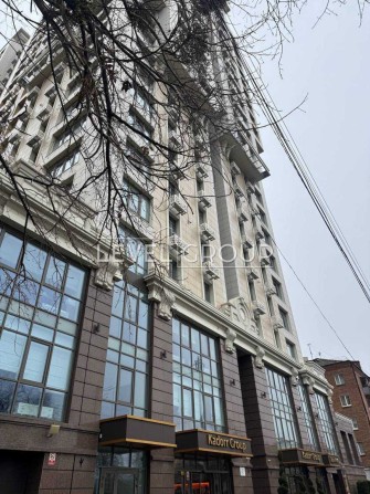 Продаж офісу, приміщення в бізнес центрі Кадор/ Kadorr, Жилянська 68 - фото 1