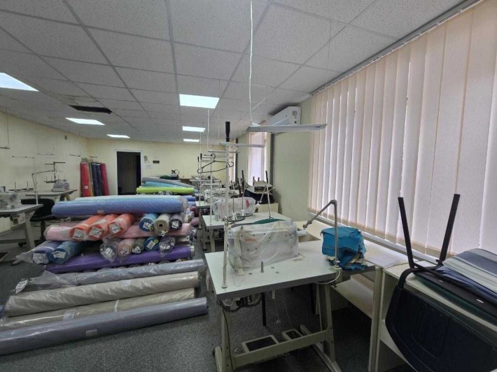 Продаж швейний цех 110кв.м метро Заводська - фото 1