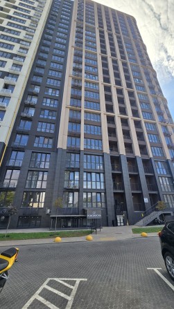 ЖК "Модерн"/6 Фонтана, Офис закрытого типа 45 кв Высокий 1 этаж,Лоджия - фото 1