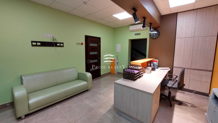 Продаж окремої сучасної офісної будівлі - фото 1