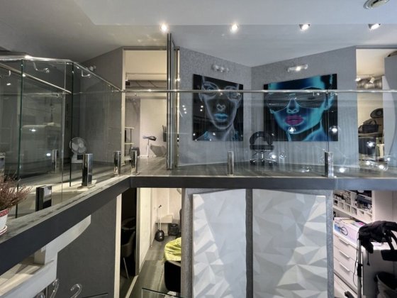 Коммерческое помещение/ Салон Красоты/ Продам/Срочно/Доход Одесса