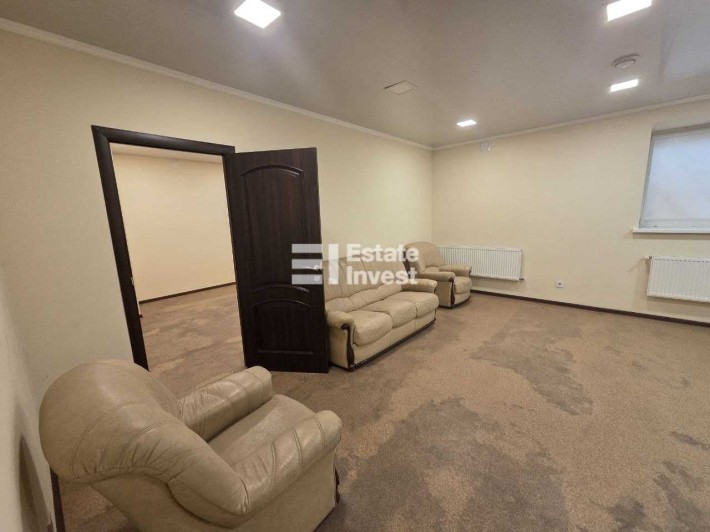 Продаж цокольного поверху на вул. Майка Йогансена (Лермонтовська), 15. - фото 1