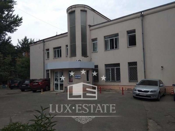 Продажа помещения 680 м2, м. Научная ул. Чичибабина, Харьков - фото 1