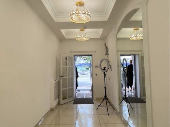 Помещение !! Красная линия !! Вывеска, Витрина Харків