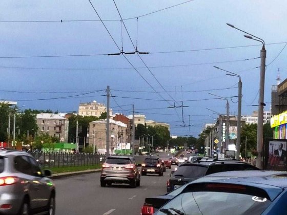 Продажа. Фасадный Магазин - рядом с м. Научная! Харьков