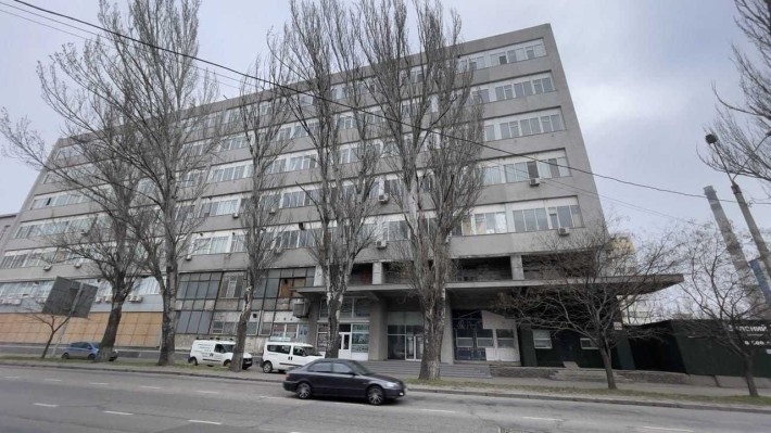 Здание 6 этажей,6700м2 свободная площадь, производство, склады, офисы - фото 1