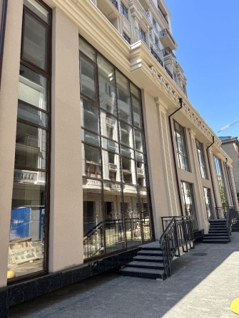 В продаже помещение 500м центр. Фасад. БЕЗ комиссии - фото 1