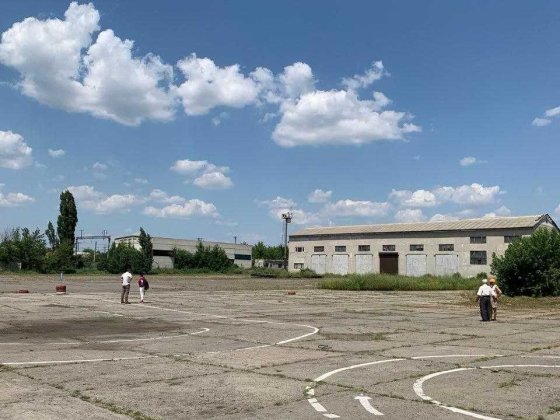 Під завод, елеватор. Виробничі приміщення, склад  біля Одеси Одеса