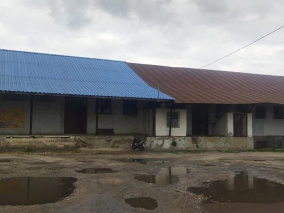 Продам або здам в аренду 2 склада в смт Вапнярка Вапнярка