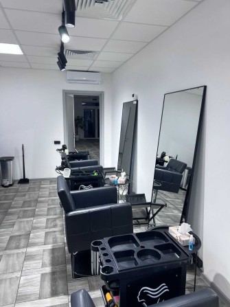 Свой вход! Помещение под салон красоты стоматологию офис ул Генуэзская - фото 1