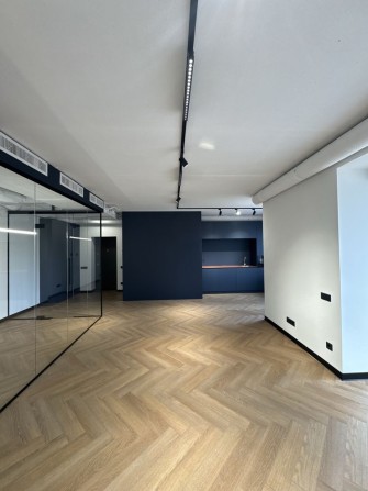 Продаж Стильних офісів та ділянки 4сот Бізнес - фото 1