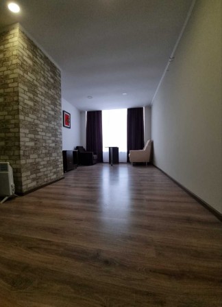 Офісне приміщення в Будинку побуту - фото 1