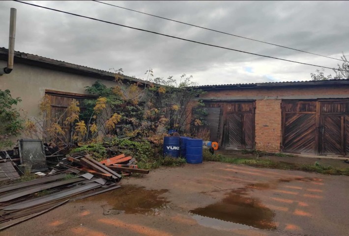 Приміщення гаражів - с-ще Черняхів, Житомирська обл. - фото 1