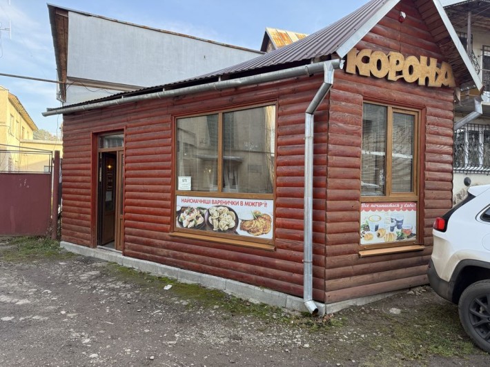 Продається діюче кафе в центрі Міжгірʼя у серці Карпат - фото 1