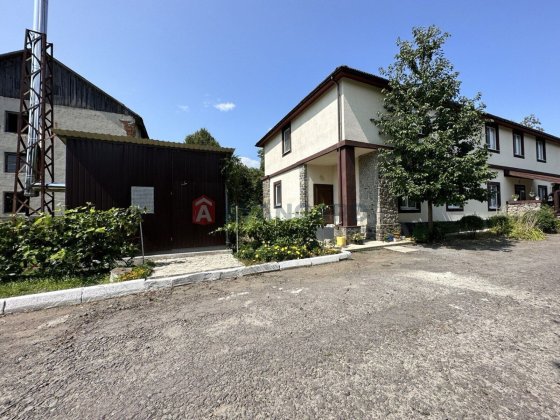 Продаж цілісного майнового комплексу в с. Чинадієво, Закарпатська обл Чинадійово