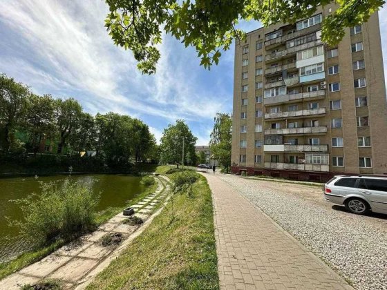 Продається комерційне приміщення Криховцы