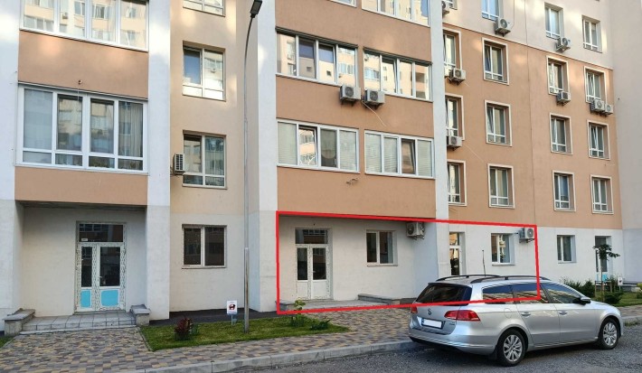 Комерційне приміщення з ремонтом - фото 1